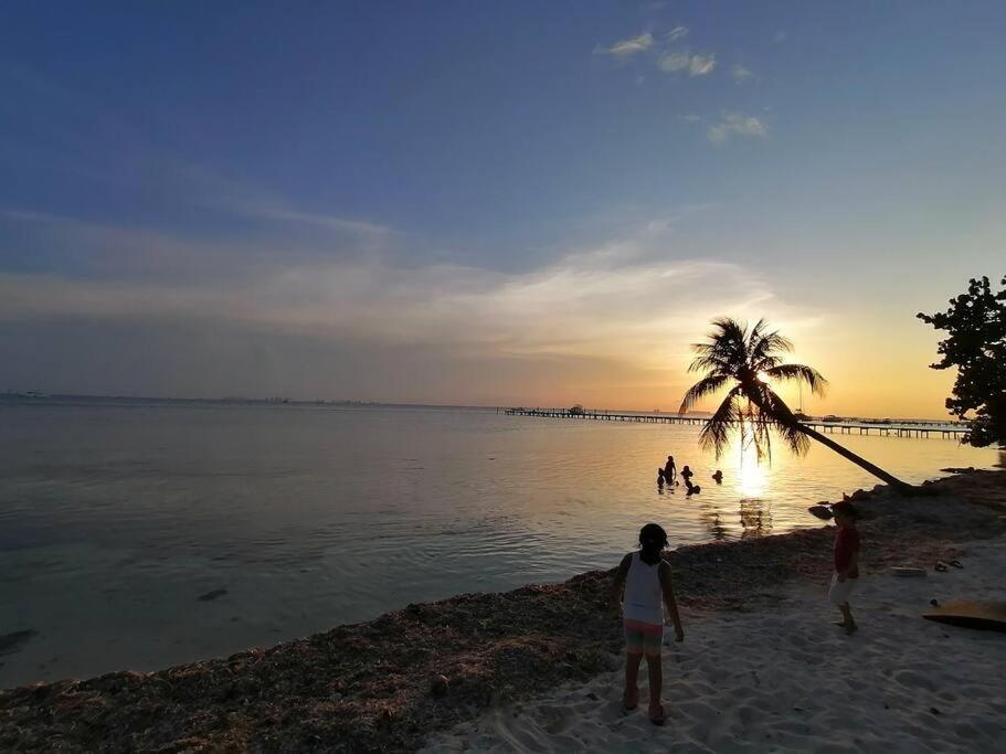 Marysol Great Views Beachfront Next To Nomads D3 * Isla Mujeres